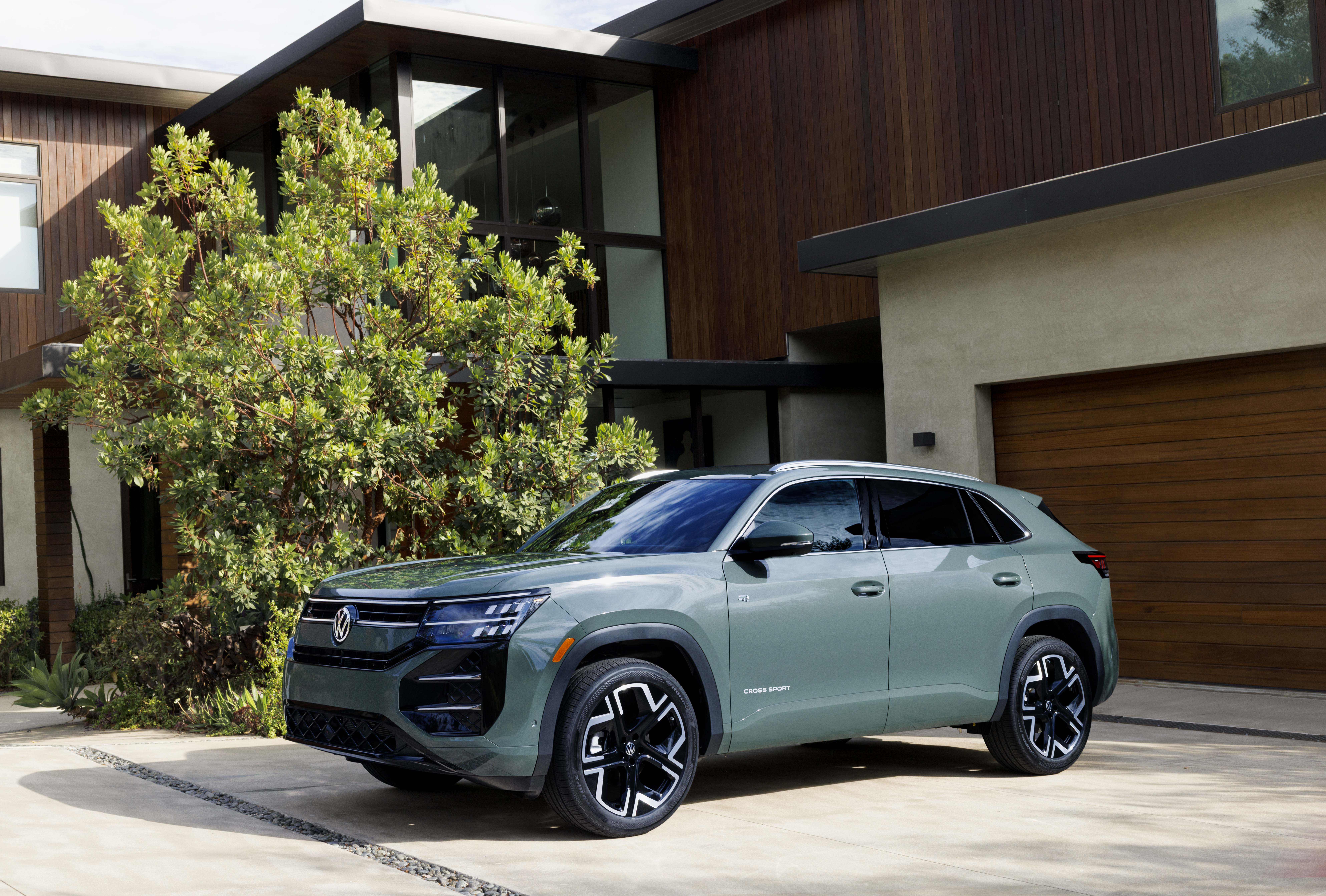 Featured image for “2027 Volkswagen Atlas Cross Sport Goes Upscale”