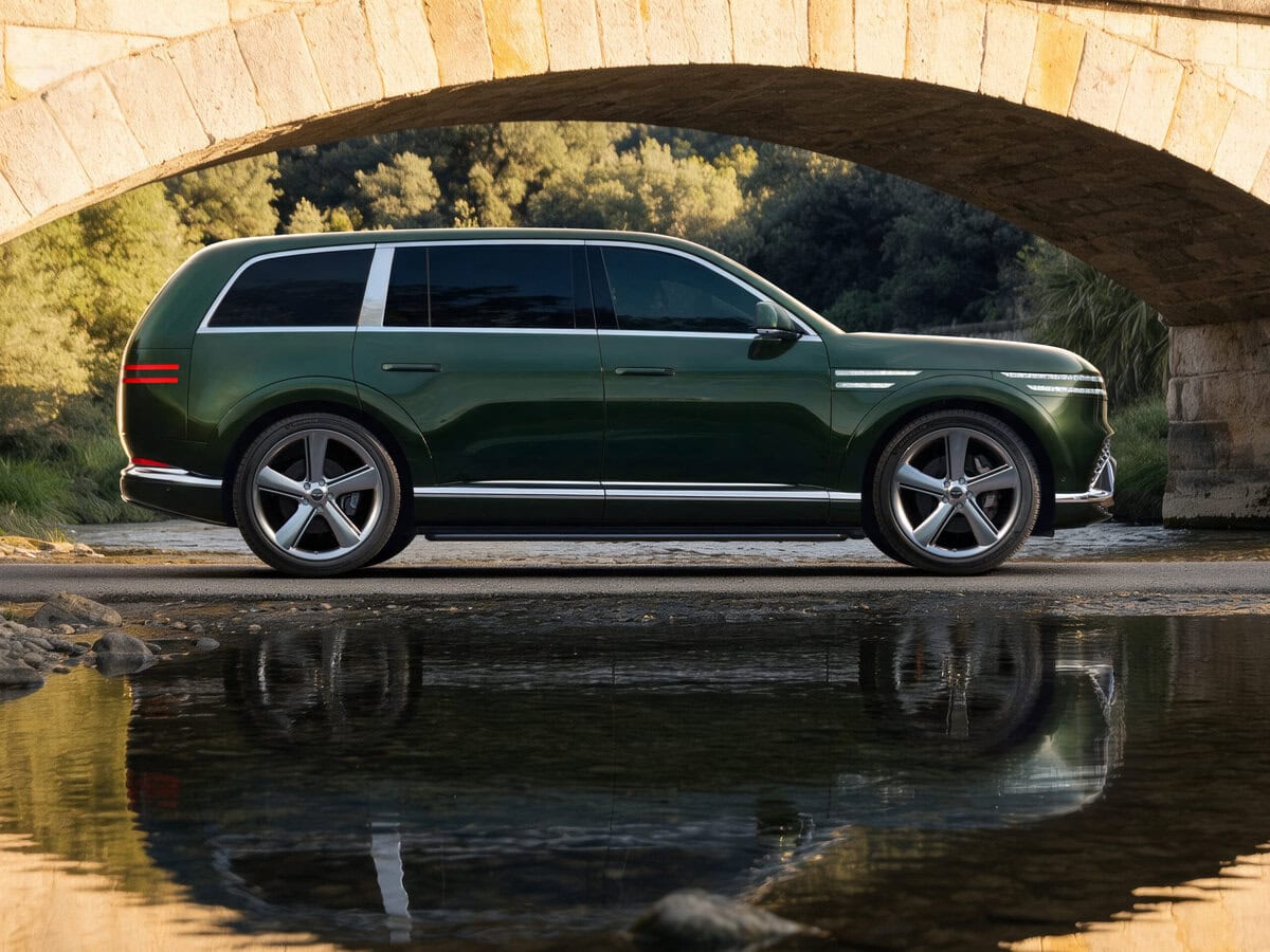 Featured image for “Genesis GV90 Takes Aim at Rolls-Royce and Range Rover”