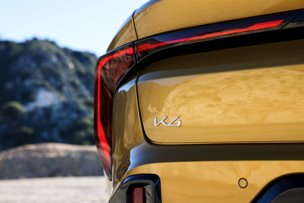 2026 KIA K4
