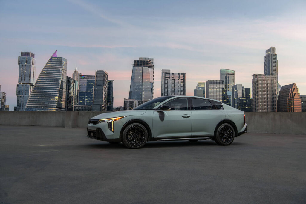2026 KIA K4