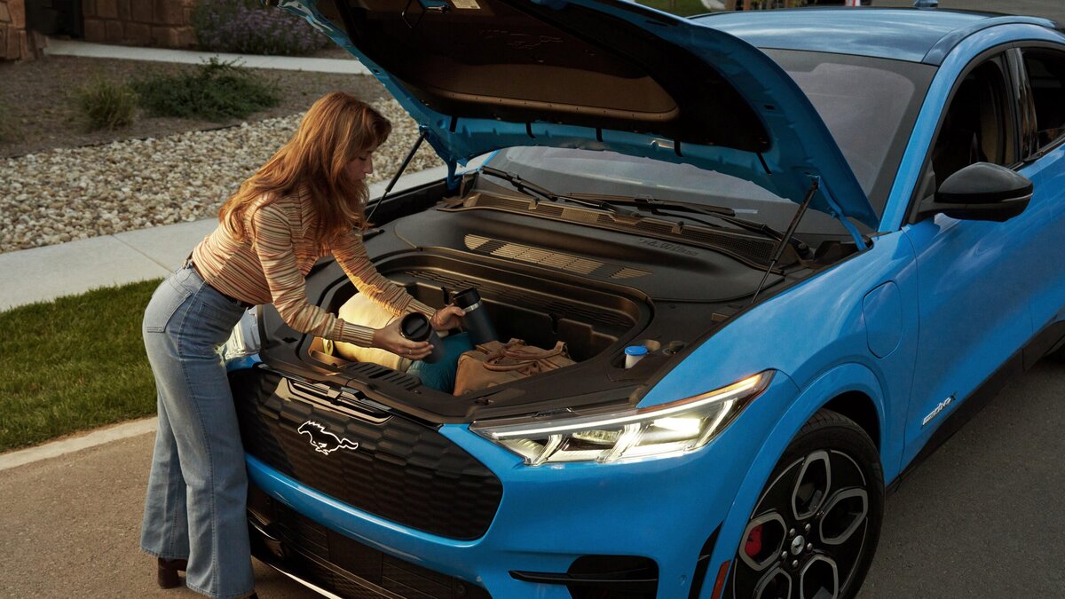 Featured image for “2026 Mustang Mach-E Frunk Becomes $495 Option – Should You Pay?”