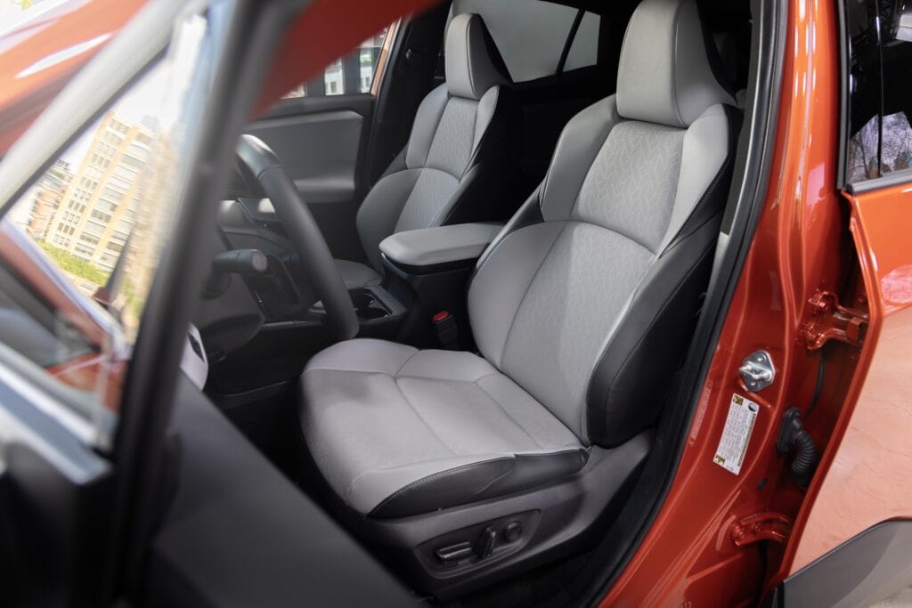  2026 Subaru Uncharted  seats