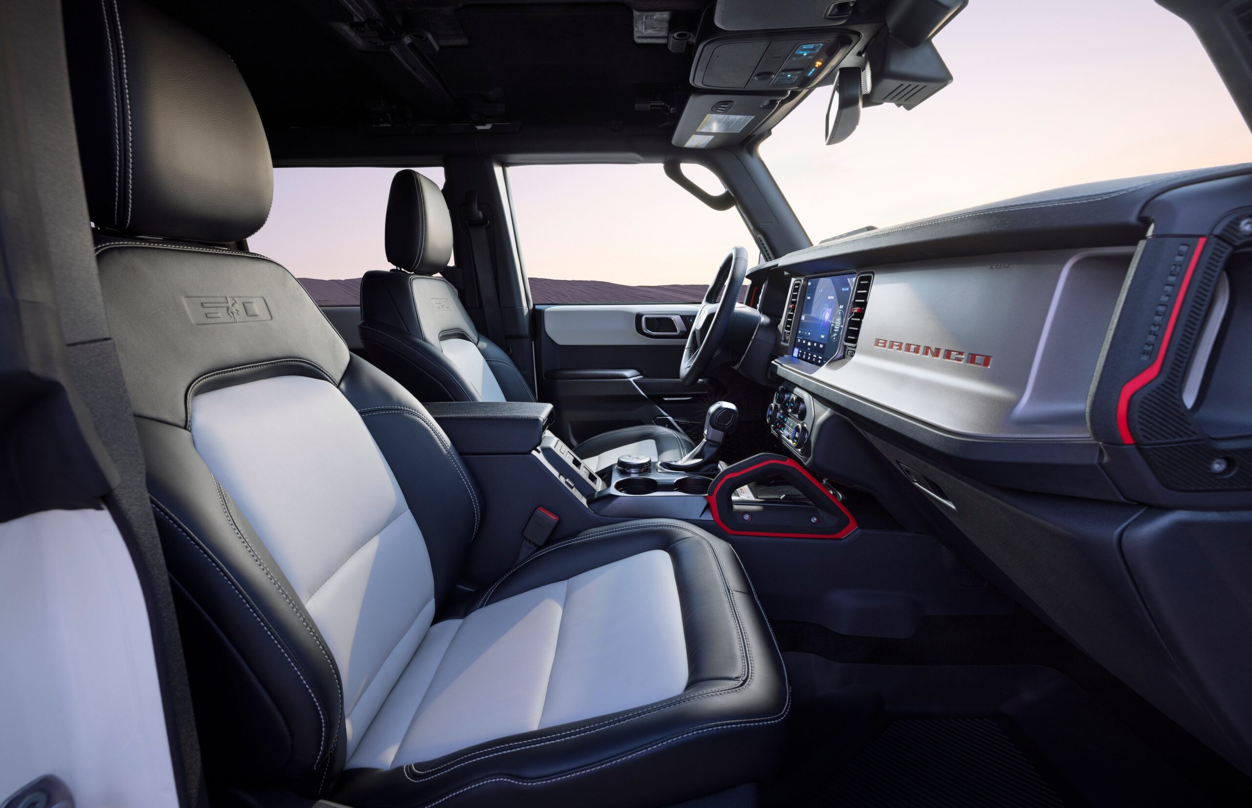Front seats and dashboard in Bronco 60th Anniversary Package
