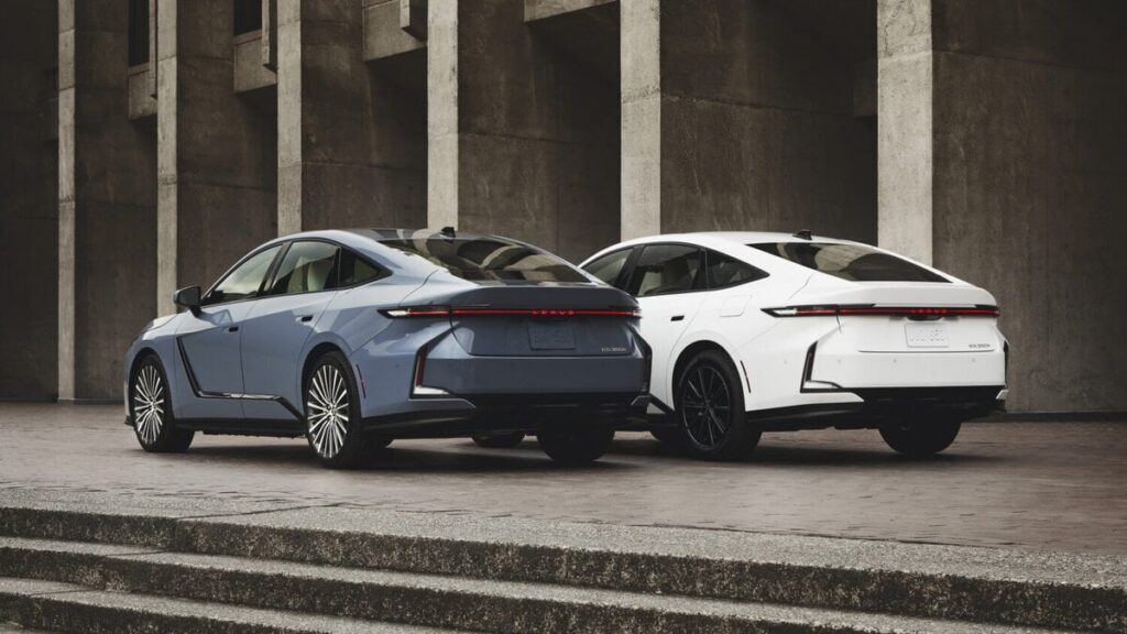 America’s Cars Have Lost Their Color: Lexus ES
