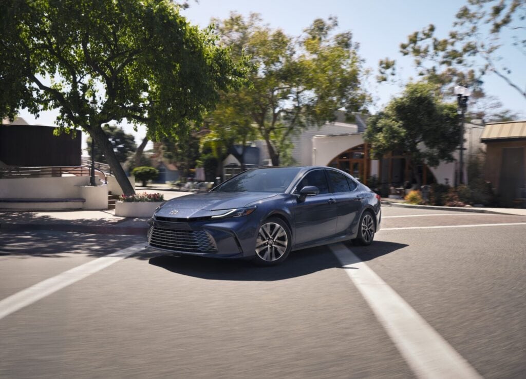 America’s Car Buyers Have Spoken: Hybrids Win The 2026 Toyota Camry