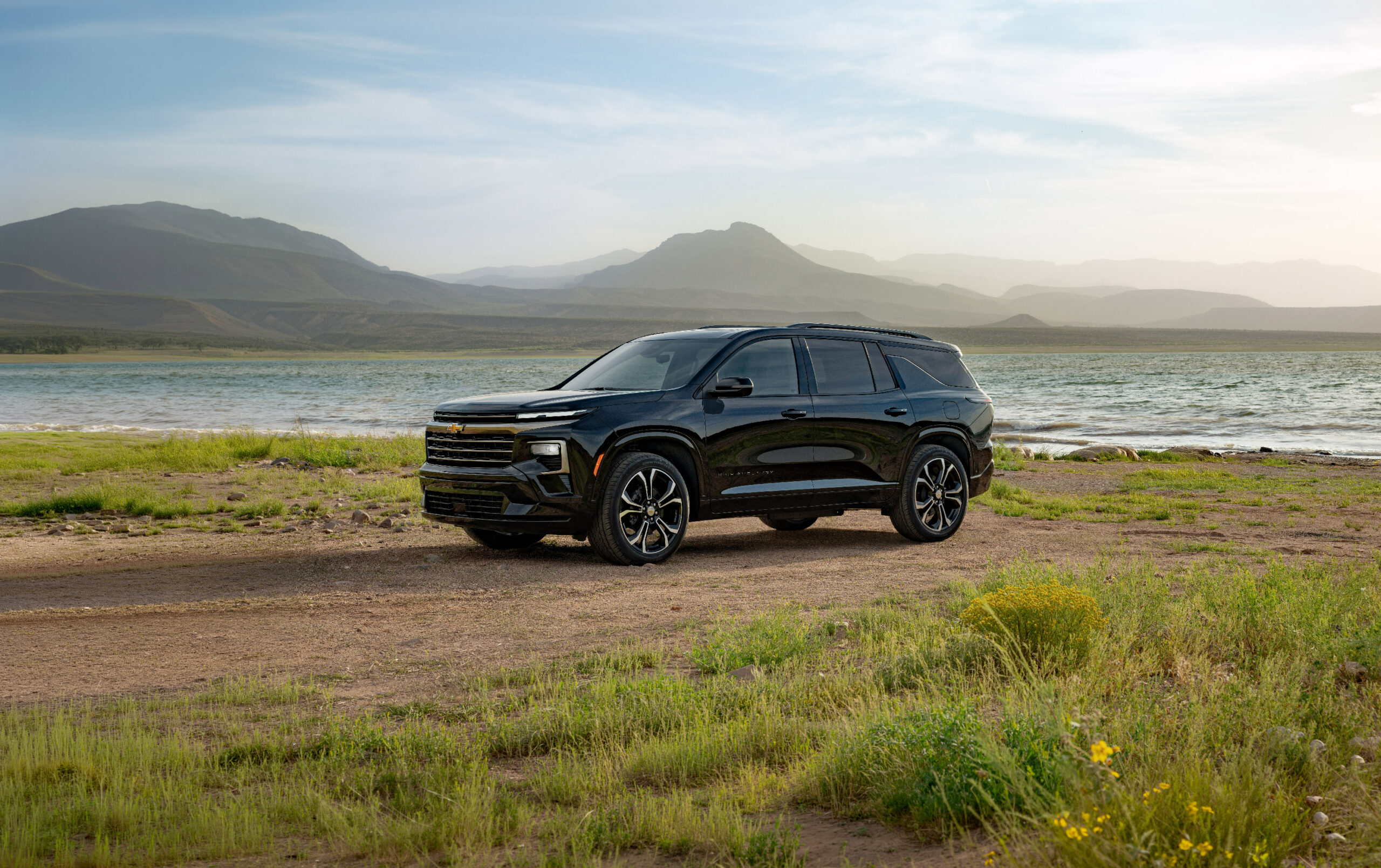 Featured image for “2026 Chevrolet Traverse Review: Start With the LT”