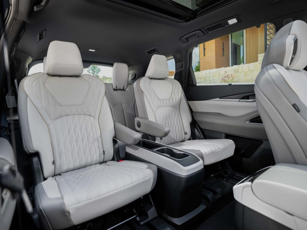 2027 INFINITI QX60
