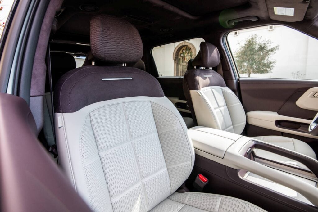 2027 Telluride Hybrid