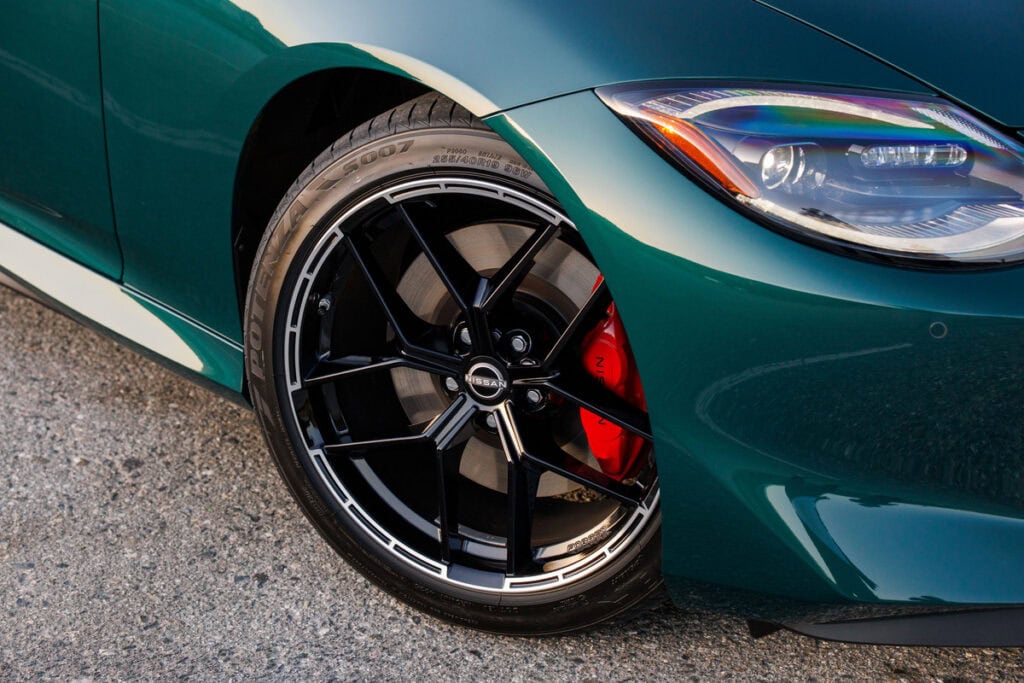 Red Nissan Break Calipers