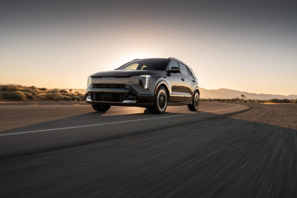Pricing Announced for the 2027 Kia Niro