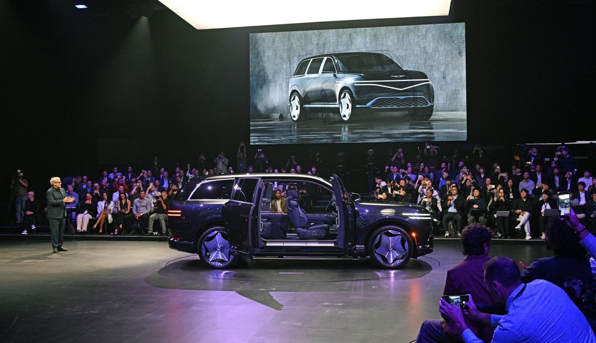 Featured image for “Genesis Powertrain Strategy Lets Buyers Choose”