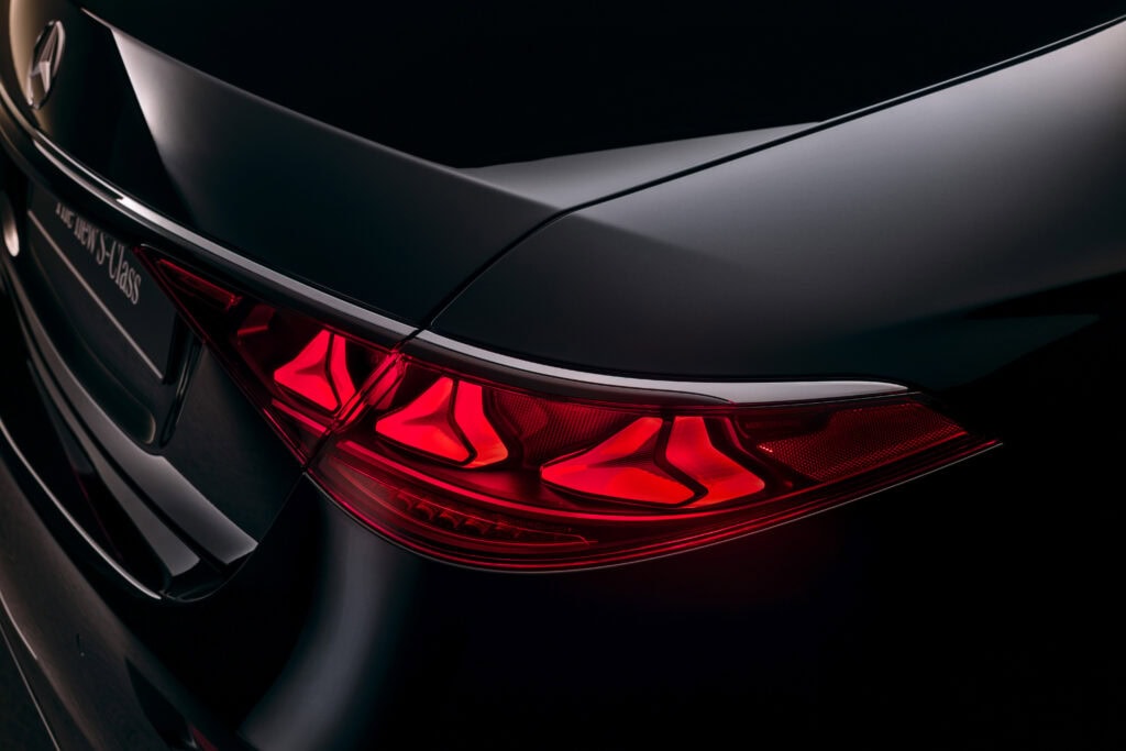 2027 Mercedes-Benz S-Class Tailight