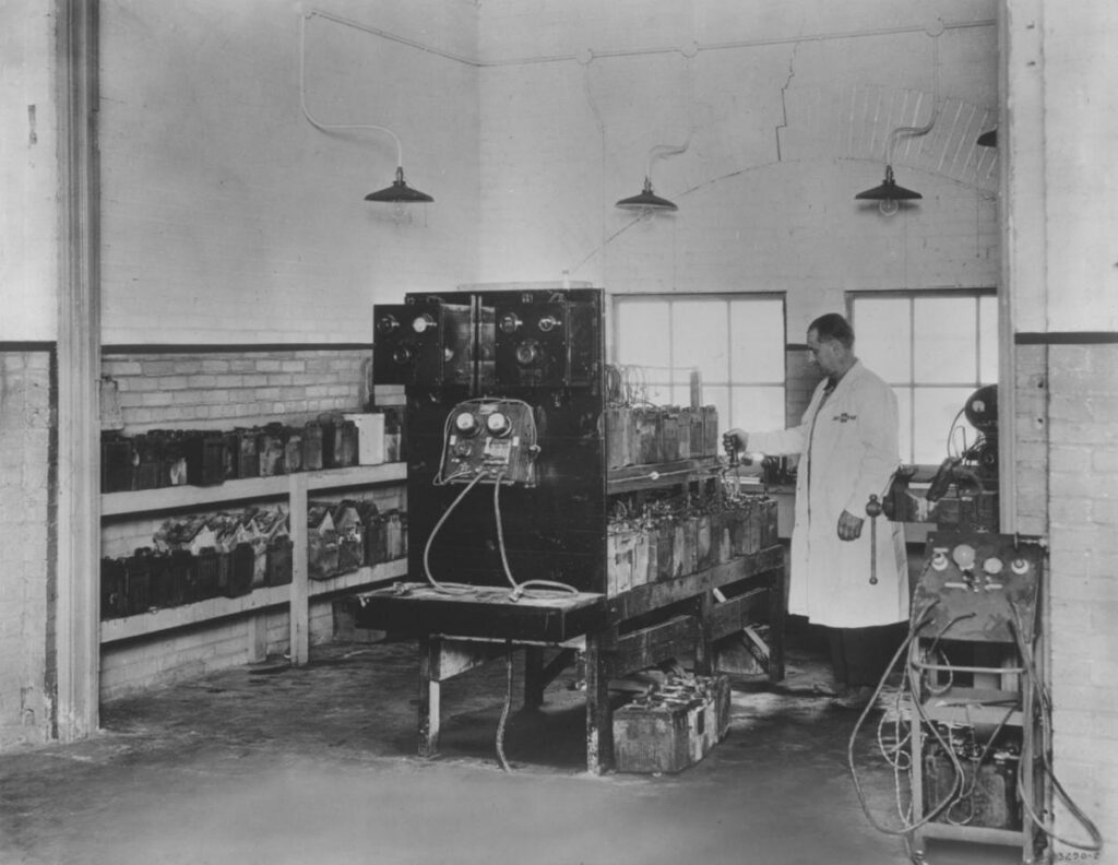 History of Electric Cars in America: Why They Lost. GM historical battery laboratory
A photograph to explain the limitations of early battery technology.