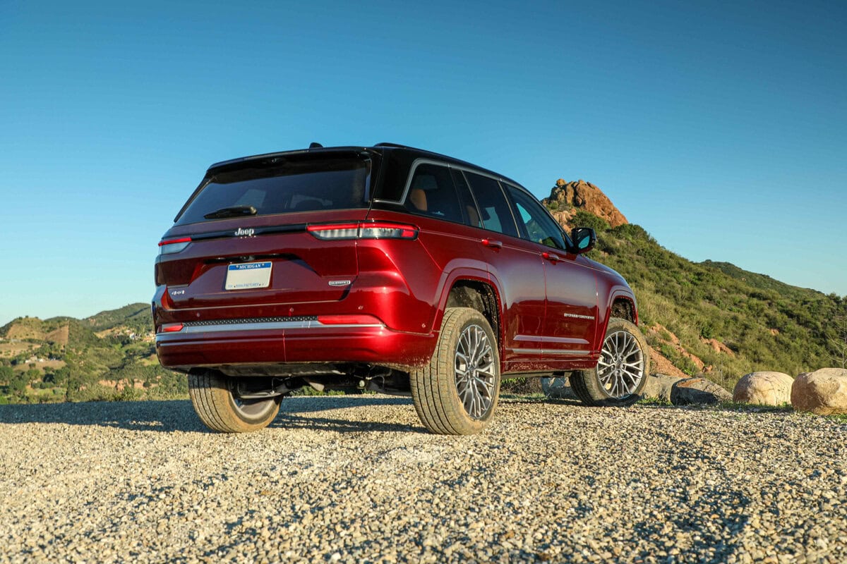 Featured image for “The 2026 Jeep Grand Cherokee Simplifies on Purpose”