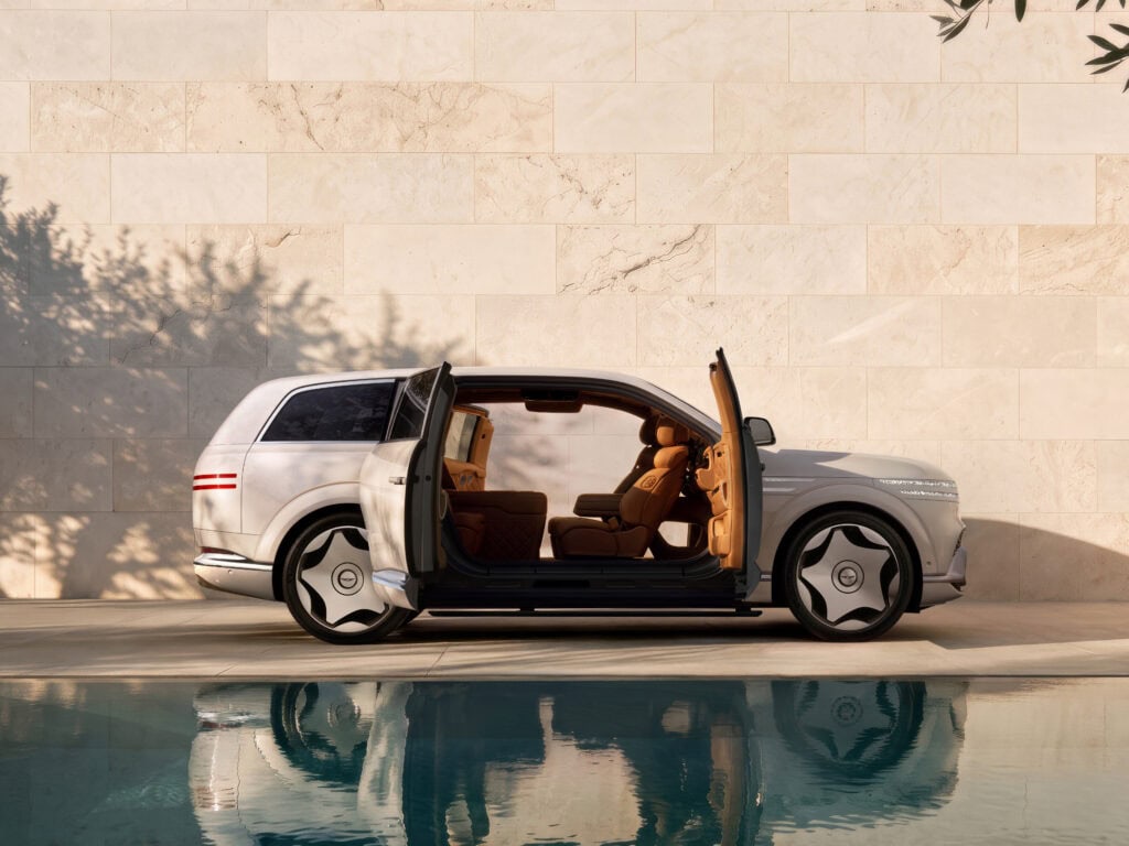 New Genesis GV90