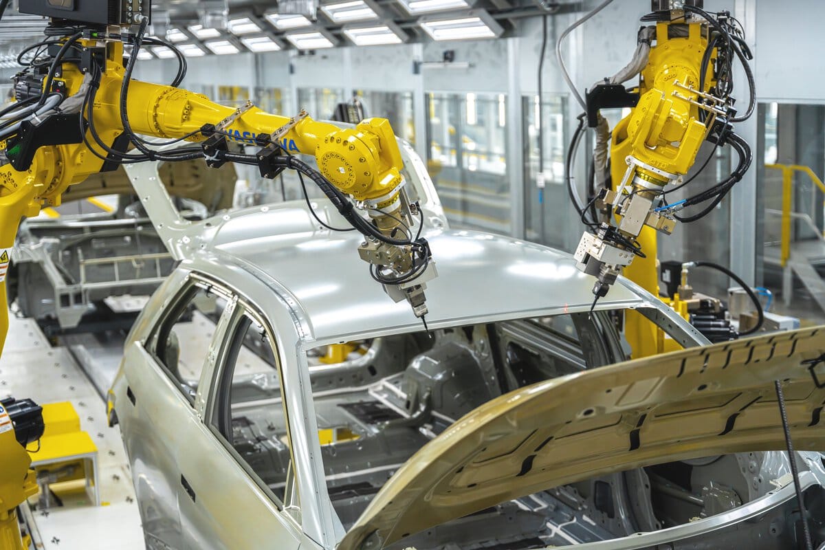 Featured image for “Can Hyundai’s Cloud Make EV Batteries Last 20% Longer?”