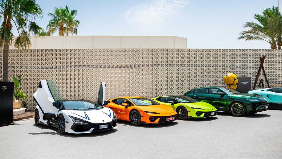 Featured image for “Lamborghini Summer Pop-Ups Follow Buyers on Vacation”