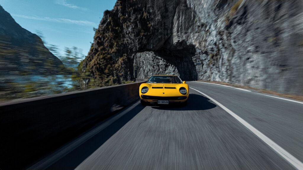 Lamborghini Miura SV