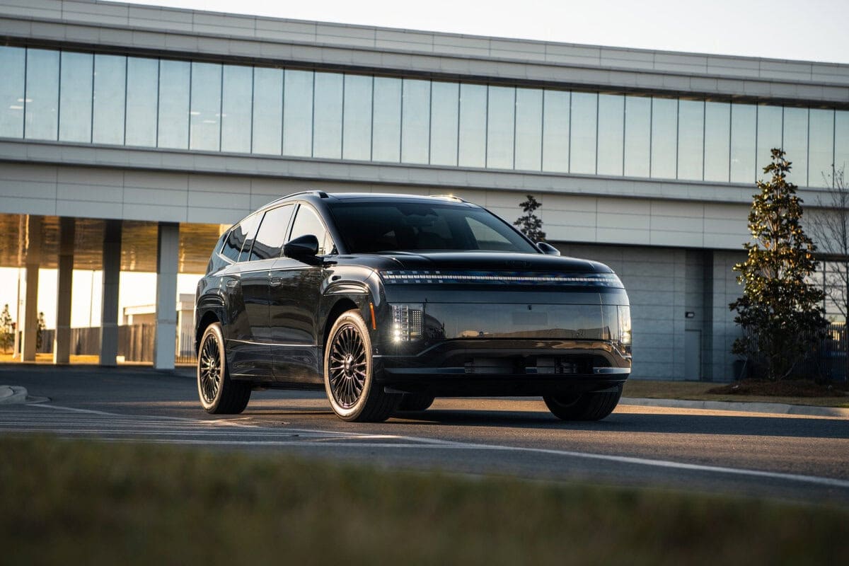 Featured image for “2027 Hyundai Ioniq 9 Calligraphy Black Ink: Dark Luxury”