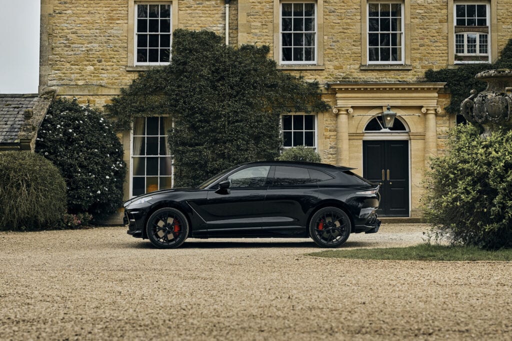 Aston Martin DBX