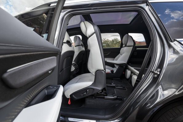 Audi SQ9 SUV