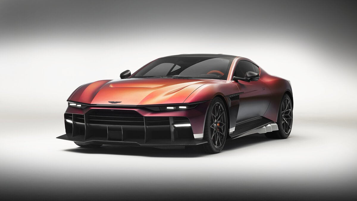 Featured image for “Aston Martin Valen Delivers 838 HP With No Hybrid Help”