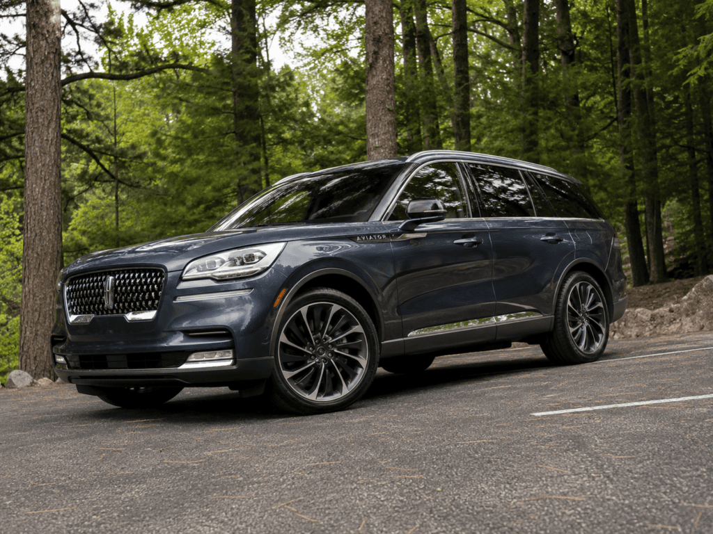 2020 Lincoln Aviator recalled over danger of rolling away after being placed in park.