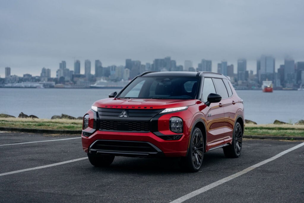2026 Mitsubishi Outlander PHEV