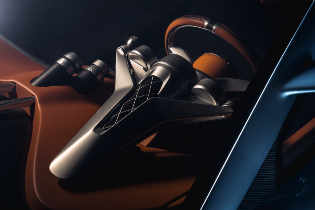 Hennessey Blackbird: $2.5 Million, 850 HP and No Screens