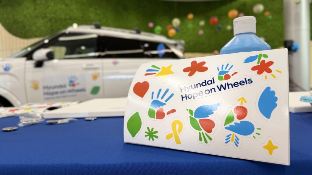Rady Children's Hospital, Hyundai, and Hyundai Hope on Wheels donate