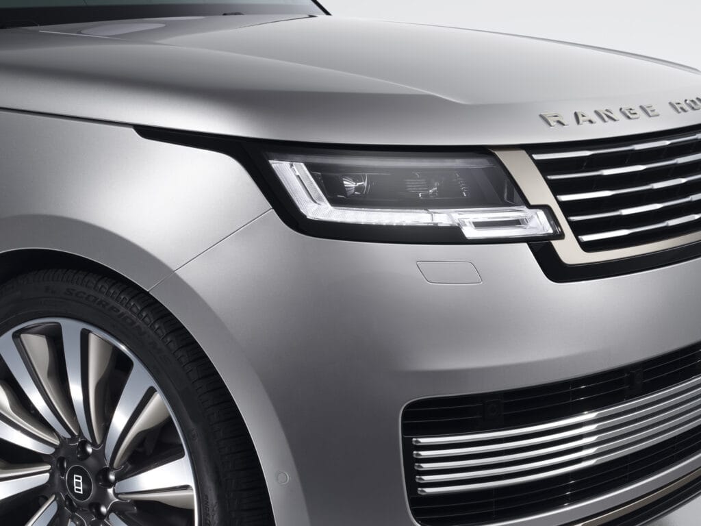 The first 2027 Range Rover SV Ultra LWB