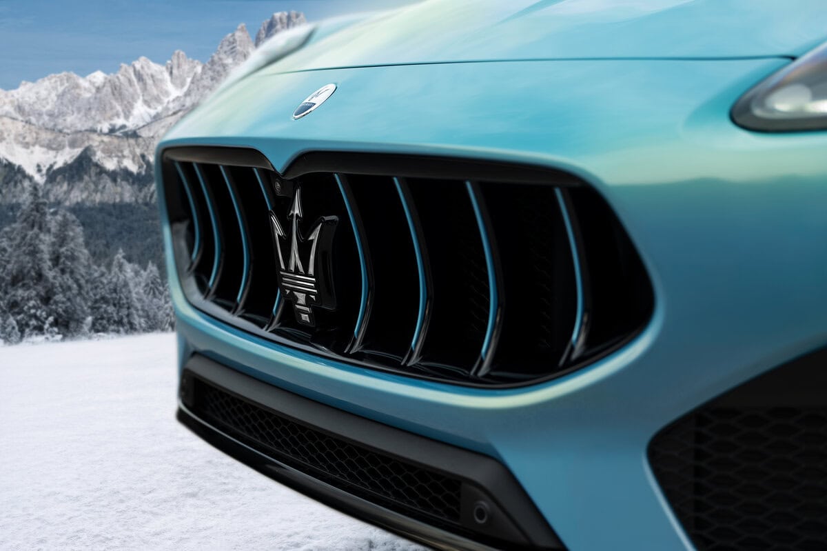 Maserati Grecale Cristallo grille