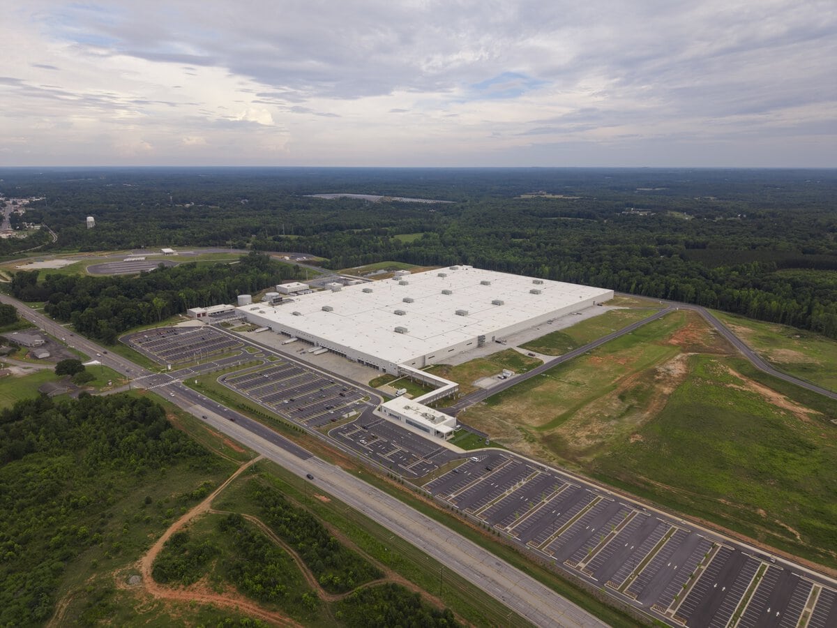 Featured image for “BMW Plant Woodruff Will Build 2027 iX5 Batteries”