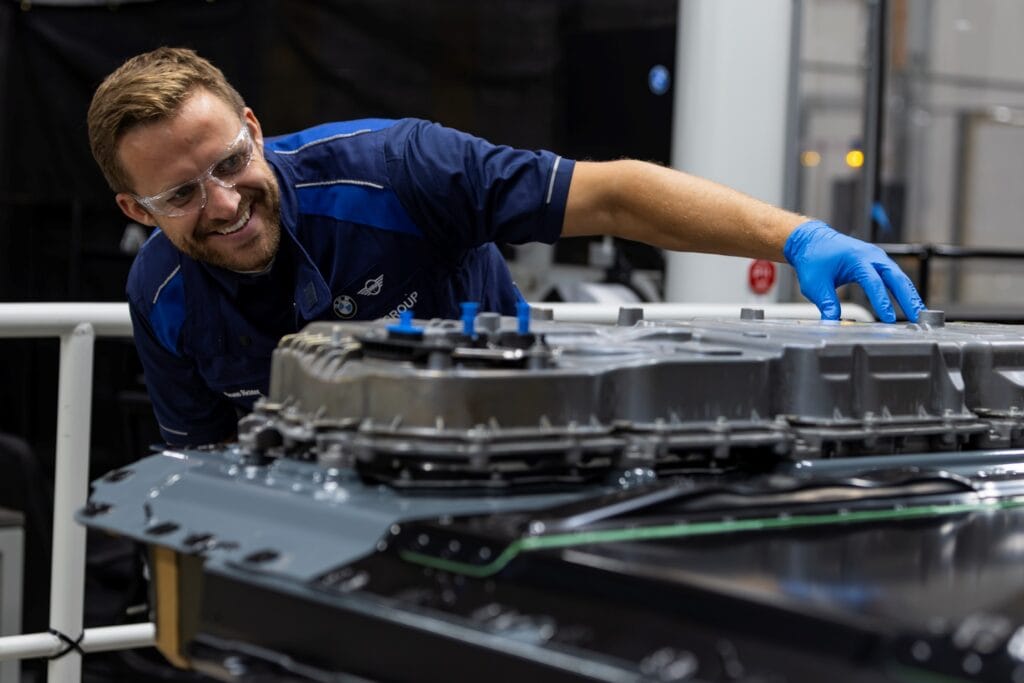 BMW's Woodruff, SC Plant Will Build iX5 Batteries