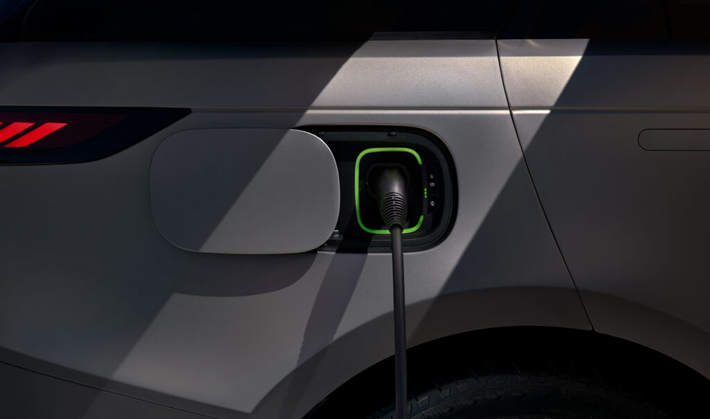 Range Rover Sport Electric