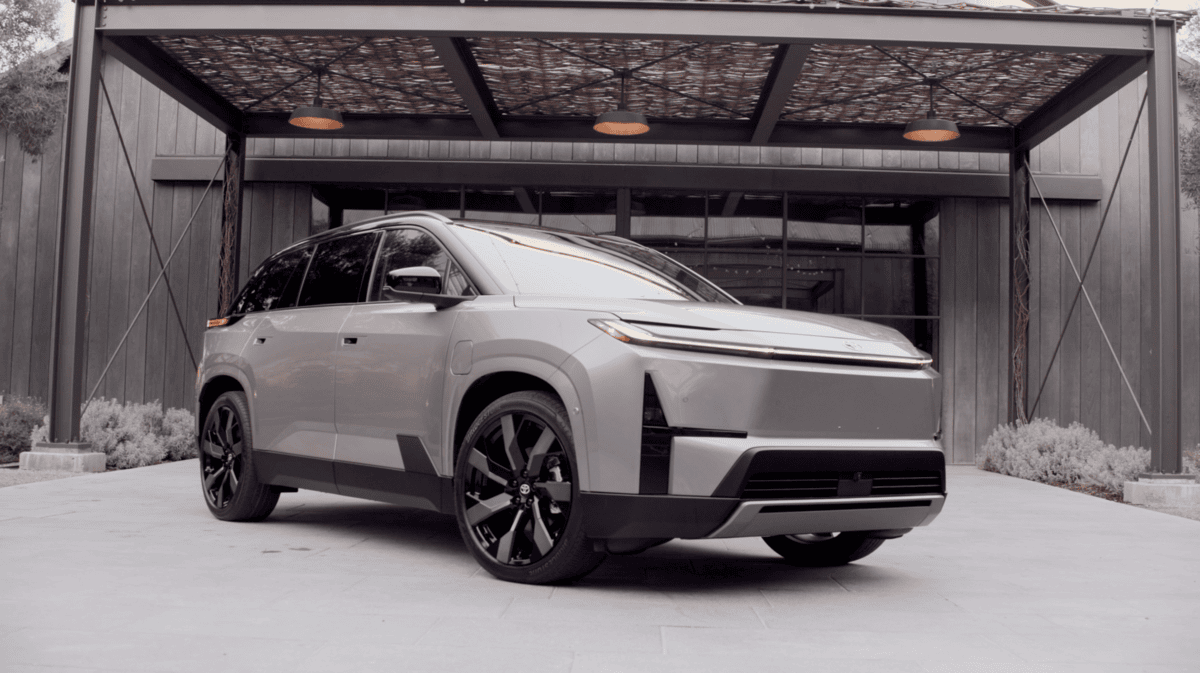 Featured image for “2027 Toyota Highlander goes electric as a three-row EV”