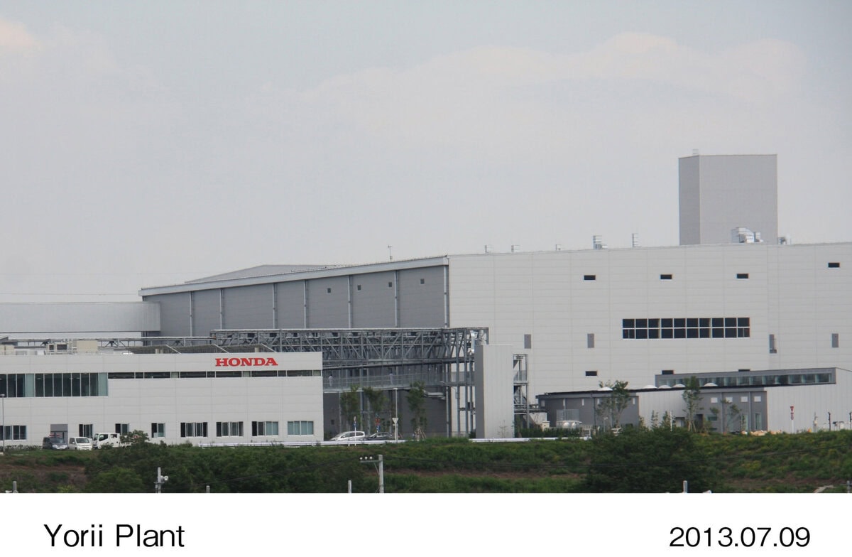 Featured image for “Japan Auto Production Restarts, But Honda Is Still Waiting”