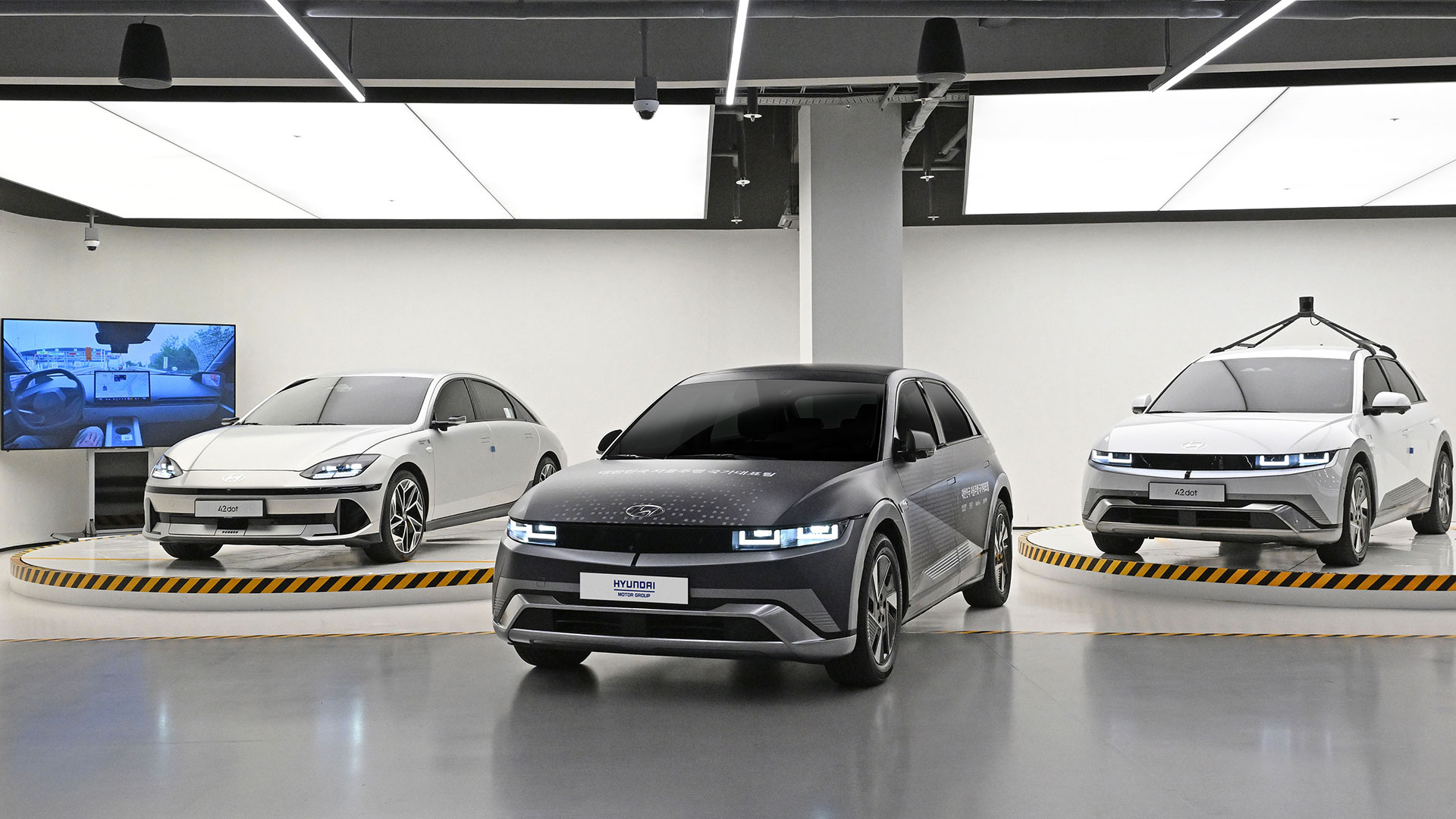 Featured image for “Hyundai driving AI in 2028: What Will Drivers Get?”