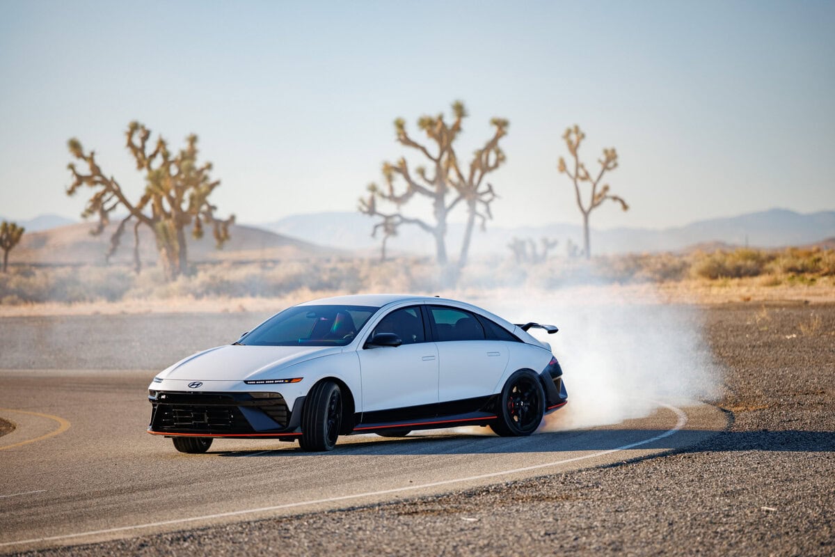 Featured image for “Hybrid Sales Rise: What Toyota and Hyundai Buyers Should Pay”
