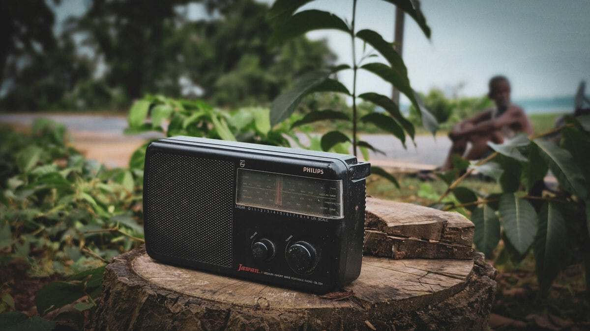 Featured image for “AM Radio Mandate: What Drivers Would Actually Get”