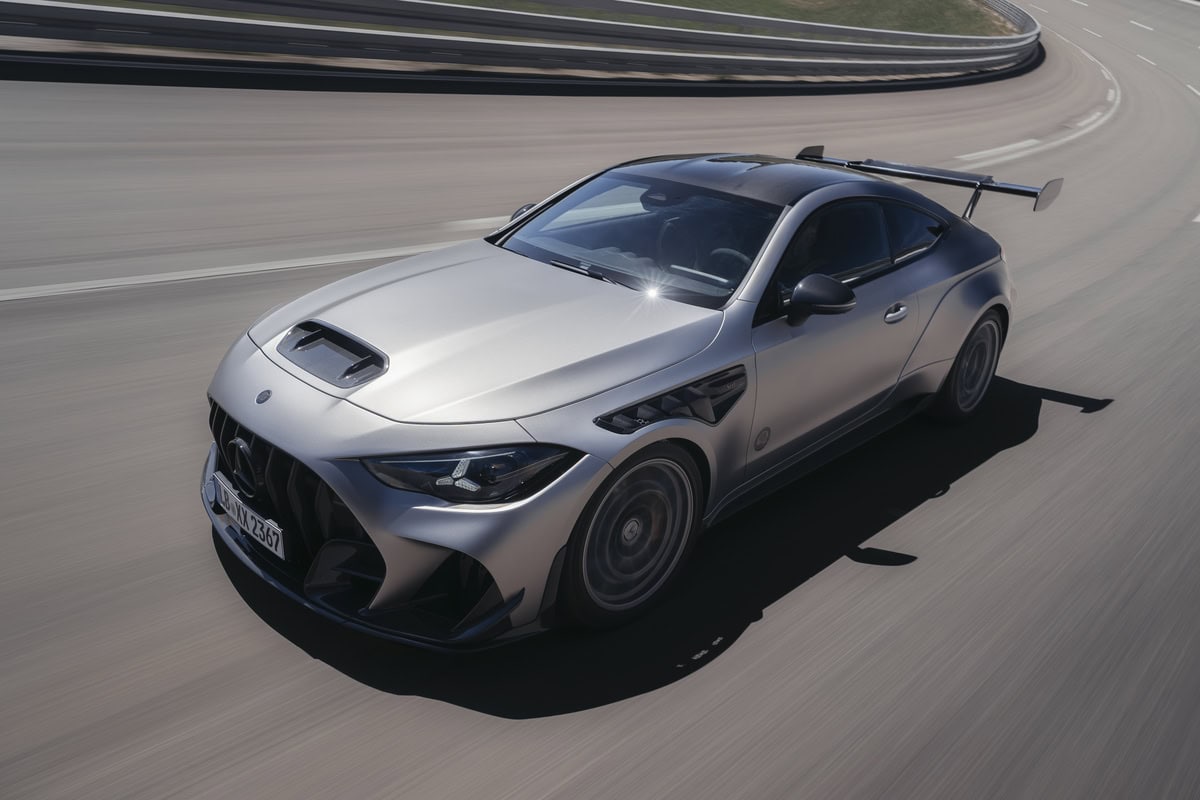 Featured image for “Mercedes-AMG CLE 646 Spezialanfertigung Goes Full V8”